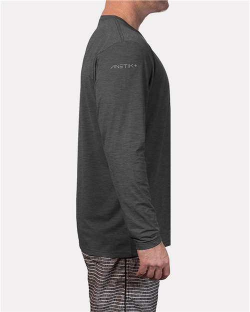 ANETIK MVLPRL8 Low Pro Tech Long Sleeve T-Shirt #color_Charcoal Heathered
