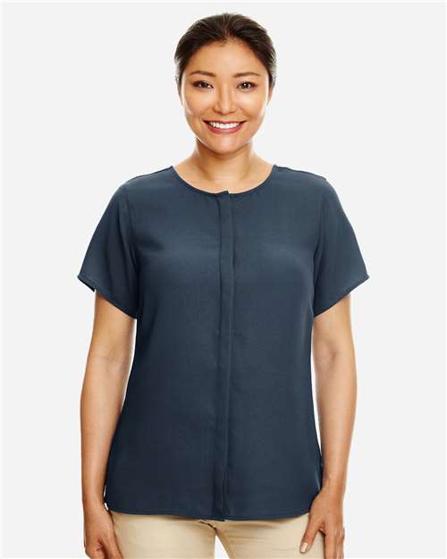 Devon & Jones DP612W Ladies' Perfect Fit  Short-Sleeve Crepe Blouse #color_NAVY